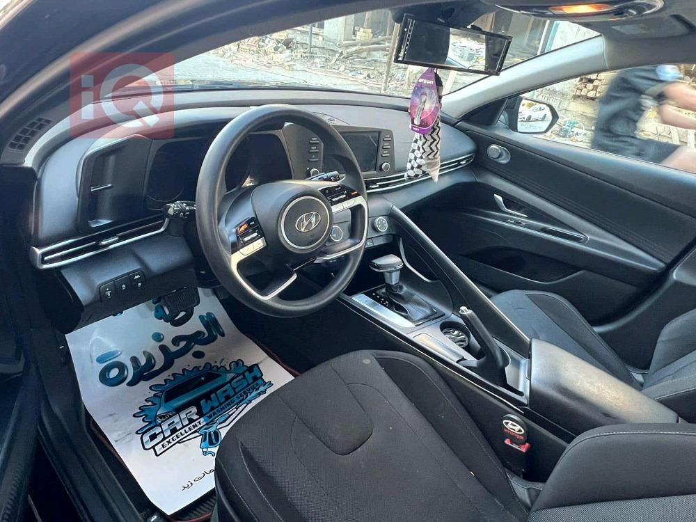 هیوندای ئەلەنترا